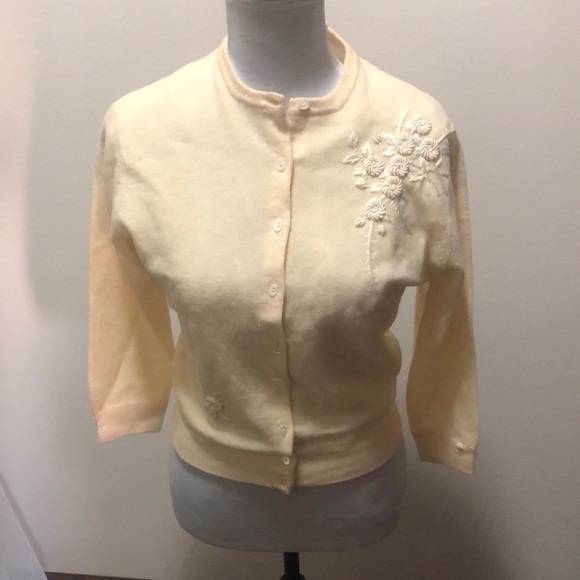 Charles & co yellow floral button up sweater size small​ - Picture 1 of 12